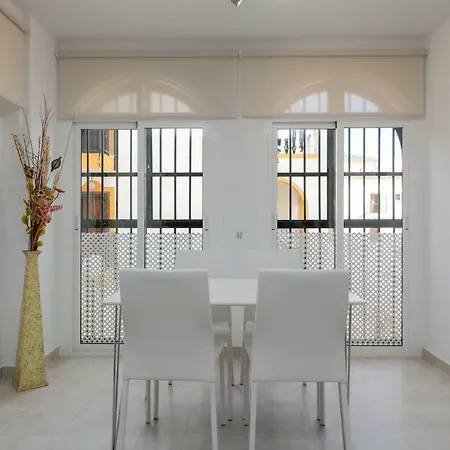 アパート Molino Blanco, 150m To The Beach Of La-mata トレビエハ